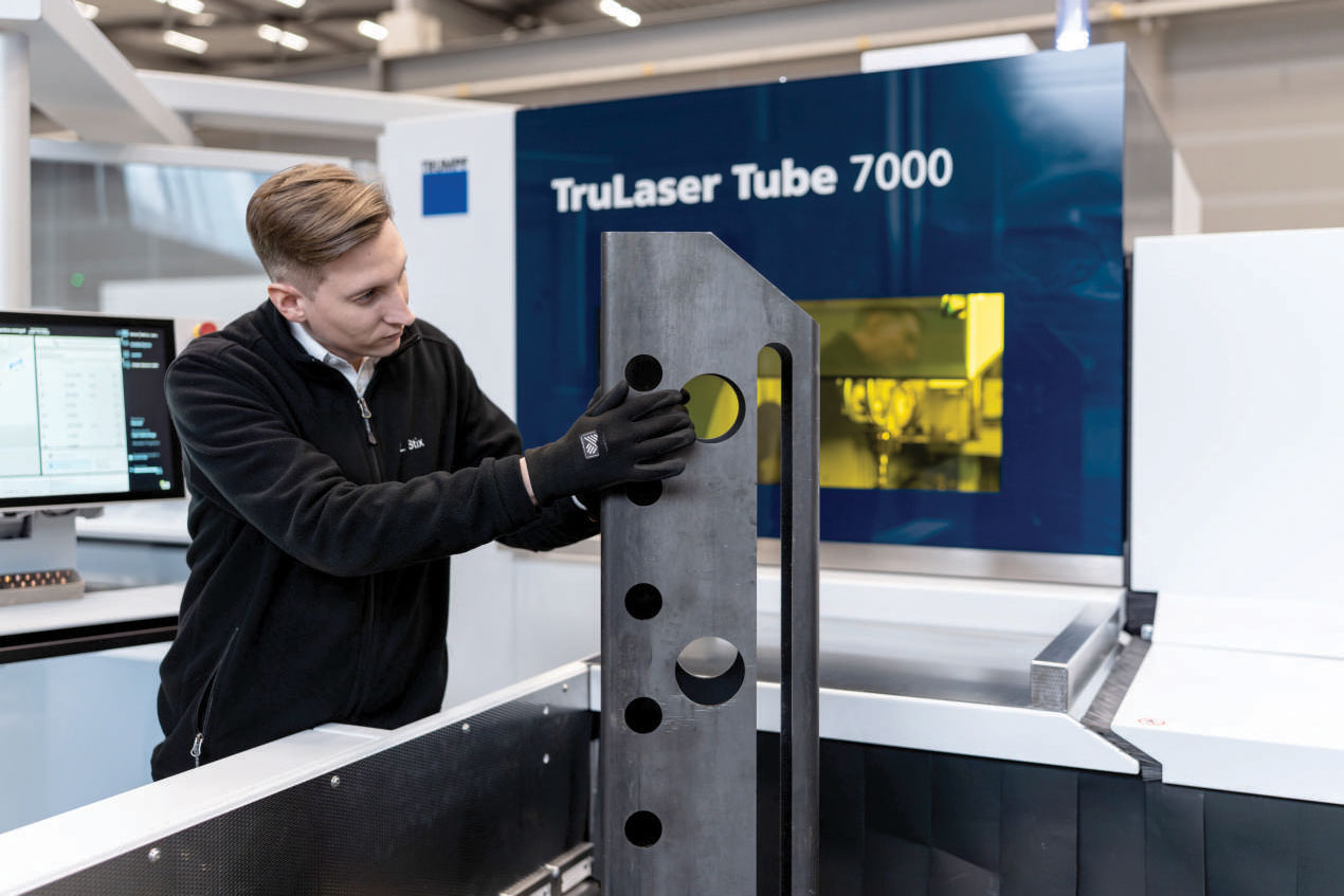 Masina de debitat tevi cu laser TRUMPF TruLaser Tube 7000